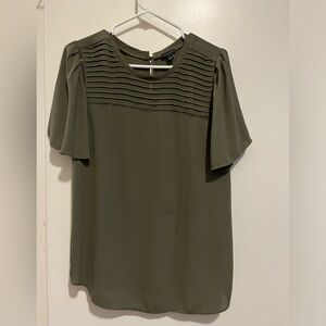 NWOT Ann Taylor blouse large